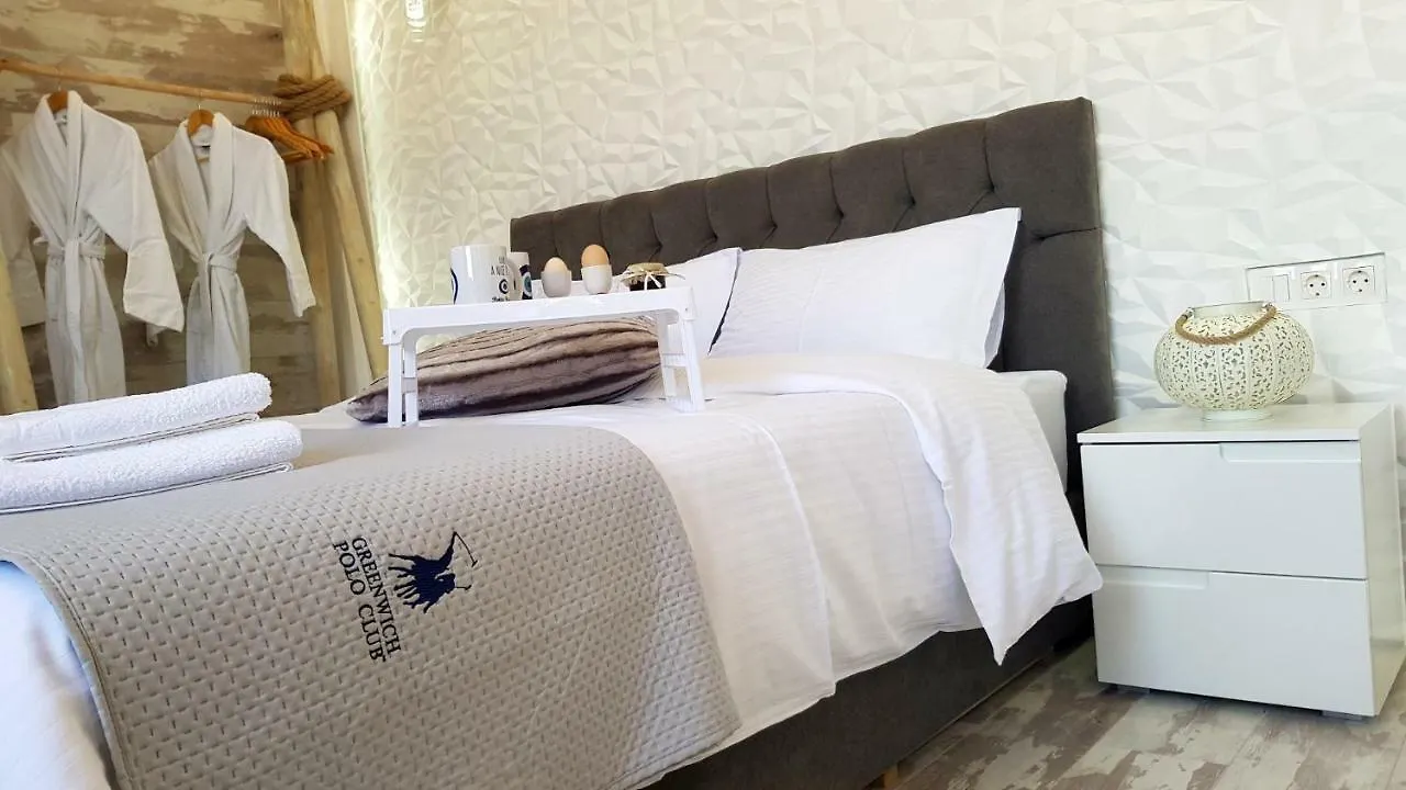 Petite Palace Aristotelous 8 Thessaloniki Apartment